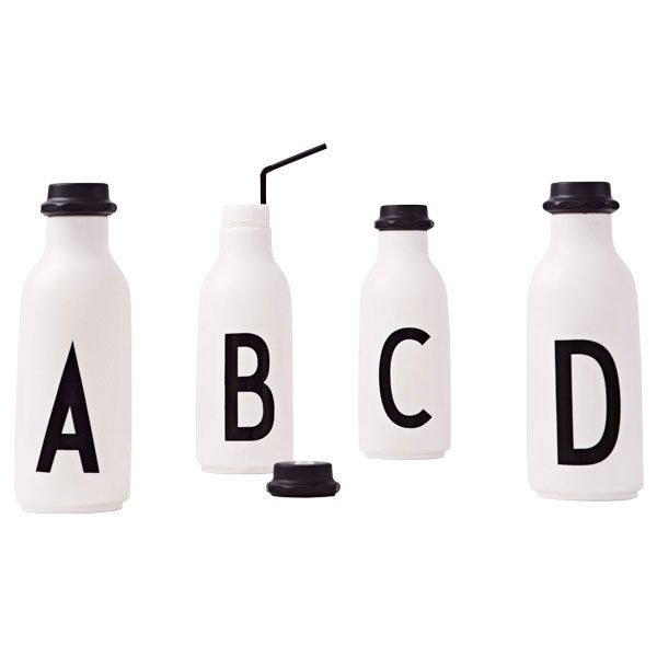 Design Letters Arne Jacobsen A Juomapullo