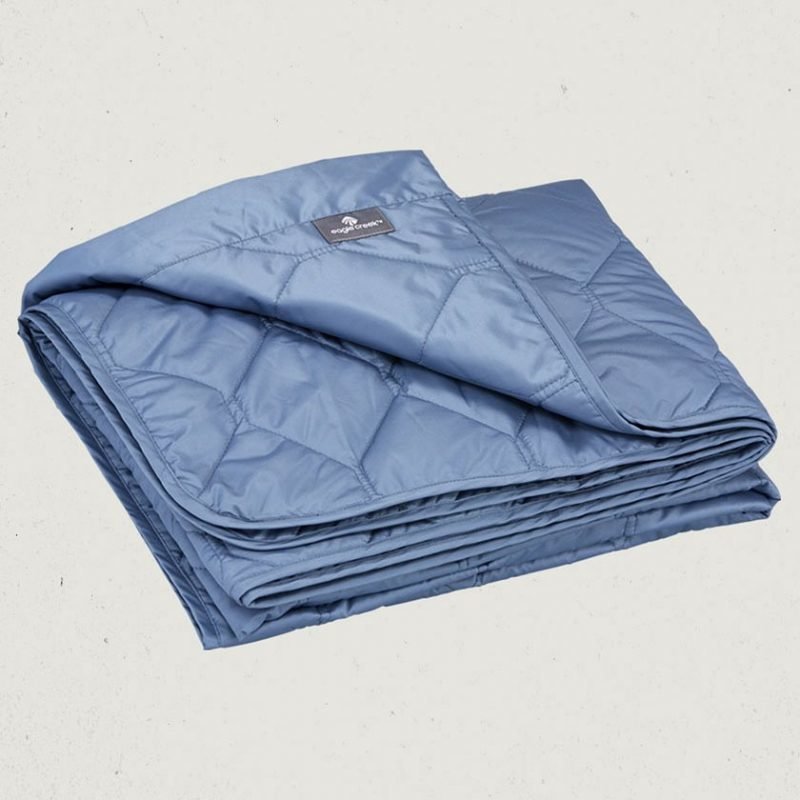 Eagle Creek Compact Travel Throw matkapeitto