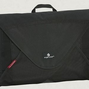 Eagle Creek Pack-It Garment Folder Medium vaatteiden pakkaaja useita värejä