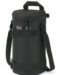 Lowepro Lens Case 11 x 26cm Musta