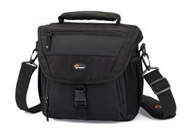 Lowepro Nova 170 AW Musta