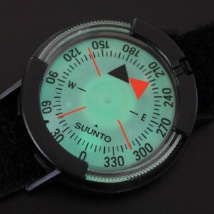 Suunto M-9